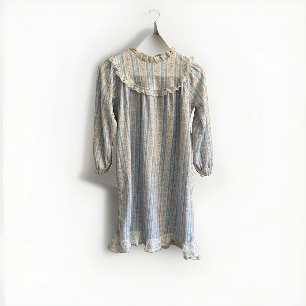 Lanz of Salzburg Girls' Flannel Nightgown Size M 7-8 Floral Long Sleeve FLAW